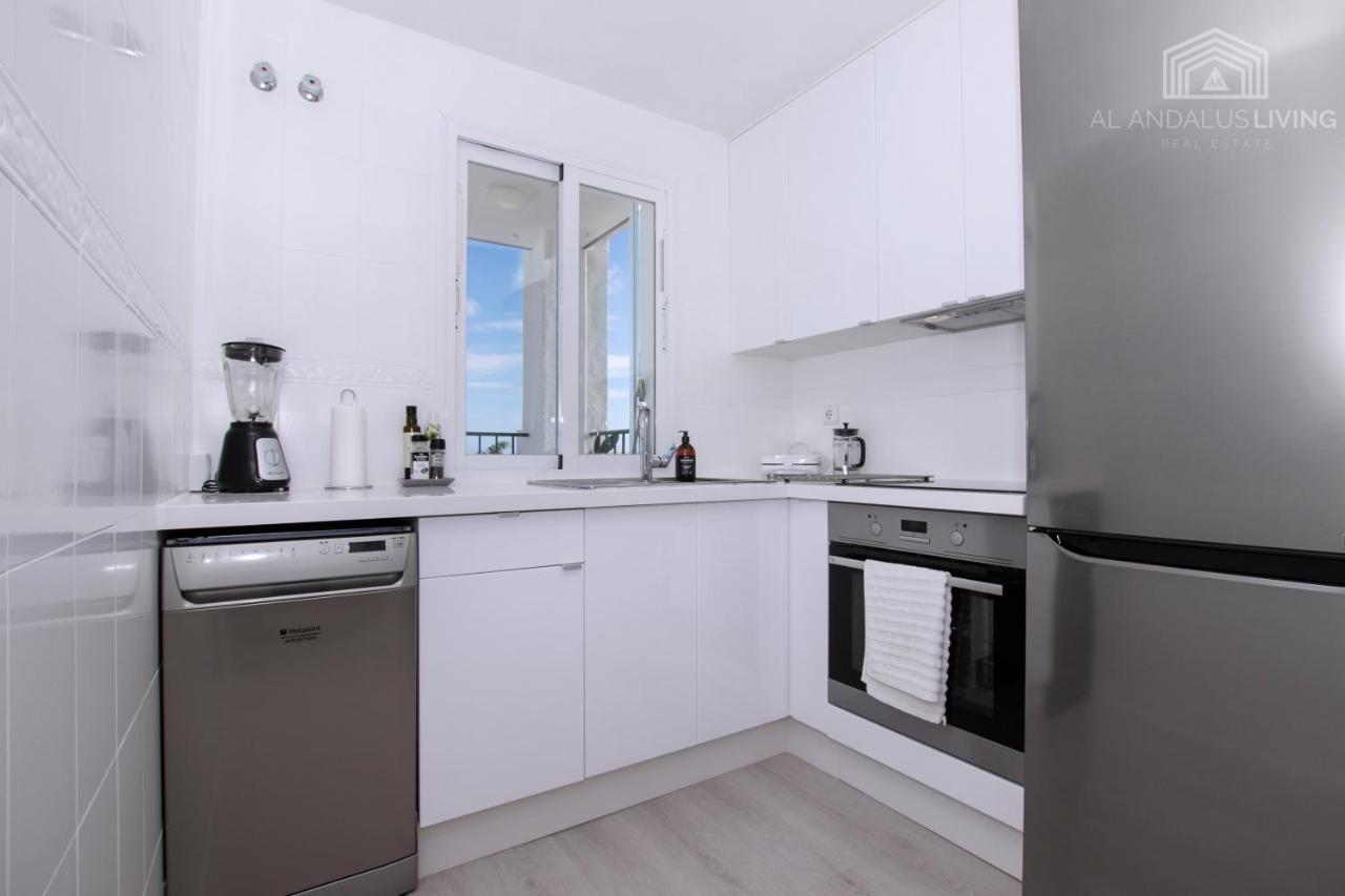 Scandinavian Style Apartment With Amazing Sea Views And South West Facing Sunny Terrace In Miraflores Walking Distance To The Beach! Màlaga Exteriér fotografie