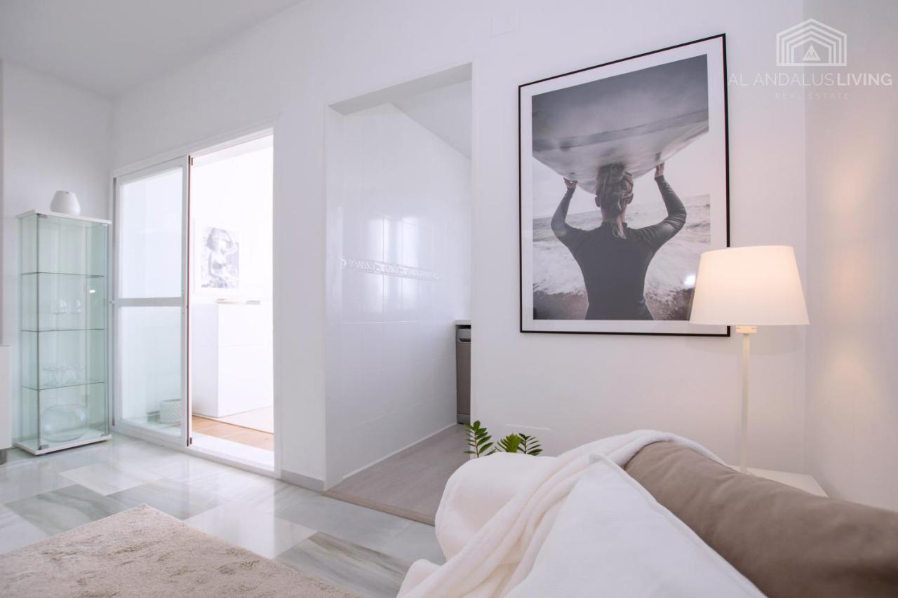 Scandinavian Style Apartment With Amazing Sea Views And South West Facing Sunny Terrace In Miraflores Walking Distance To The Beach! Màlaga Exteriér fotografie